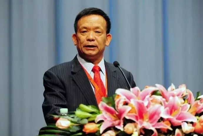 福建“隐形”玻璃大王：打造玻璃制造龙头企业，坐拥675亿财富