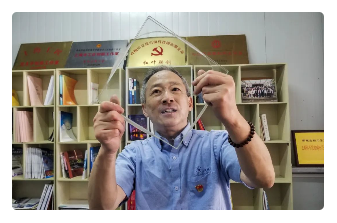 五年攻克玻璃防火阻燃耐火隔热难题，来看松江这位上海劳模的发明之路